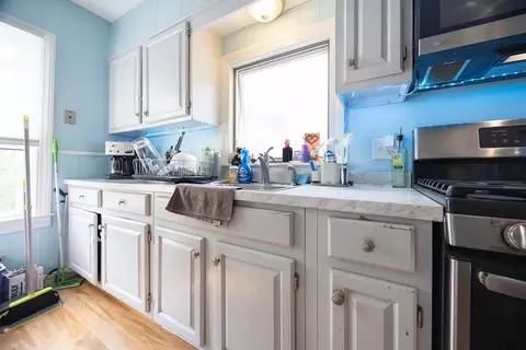 148 Hackett Ave, Attleboro, MA 02703 photo 4