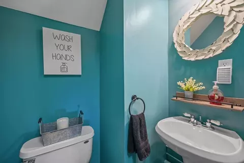 Bath - 217 Hathaway Commons Rd, Fall River, MA 02720 photo 2 of 3