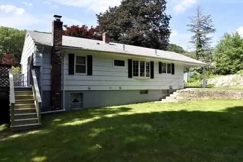 21 Raleigh Rd, Webster, MA 01570 photo 4