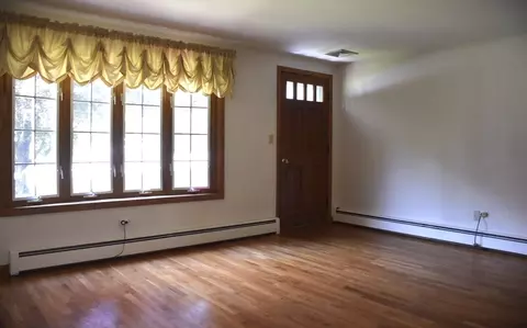 21 Raleigh Rd, Webster, MA 01570 photo 11