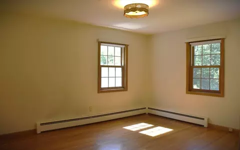 21 Raleigh Rd, Webster, MA 01570 photo 16