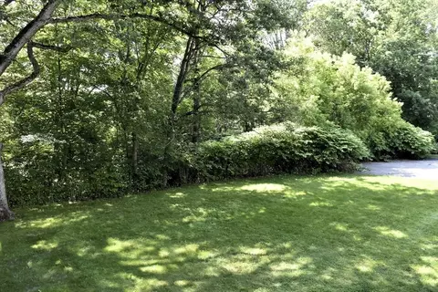 21 Raleigh Rd, Webster, MA 01570 photo 5