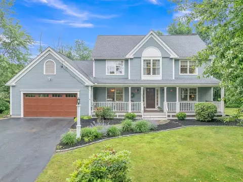 121 Merriam Rd, Grafton, MA 01519