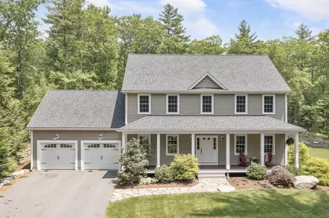 121 NW Main St, Douglas, MA 01516