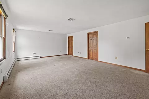 18 Bismark St, Dedham, MA 02026 photo 33