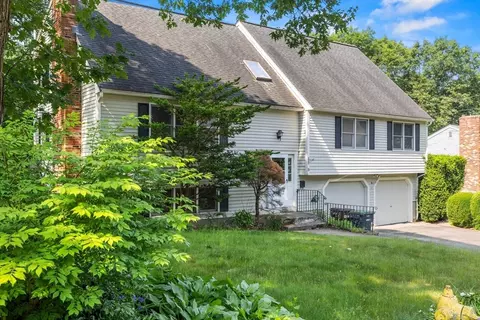 18 Bismark St, Dedham, MA 02026 photo 2