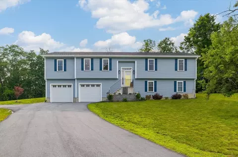69 Mason Rd # A, Dudley, MA 01571