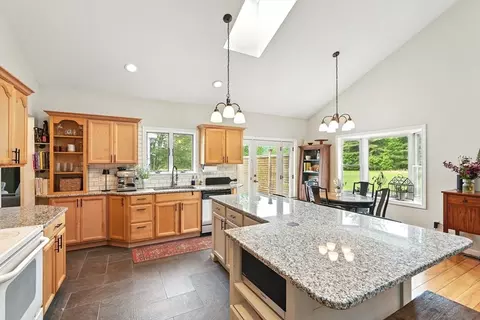 7 Jackson Hill Rd, Leverett, MA 01054 photo 12