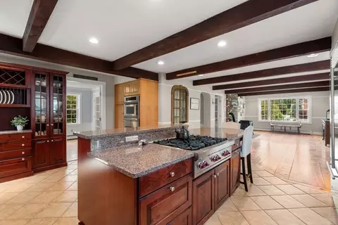 Kitchen - 5 Brigham Rd, Paxton, MA 01612 photo 2 of 4