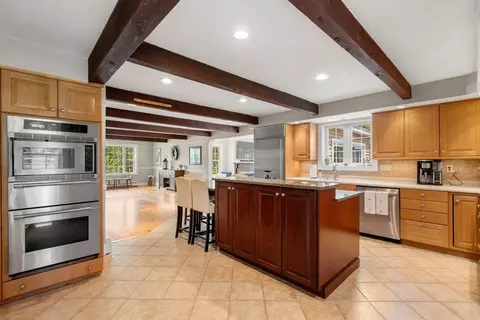 Kitchen - 5 Brigham Rd, Paxton, MA 01612 photo 1 of 4