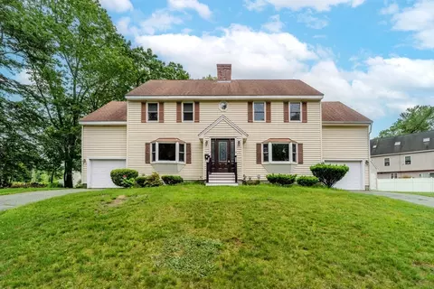 5 Betsy Ln #5, Chelmsford, MA 01824