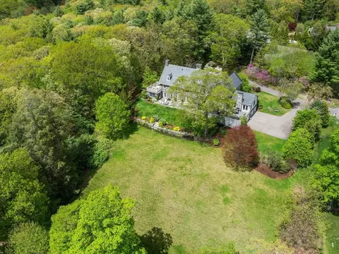 90 Burr Dr, Needham, MA 02492 photo 39