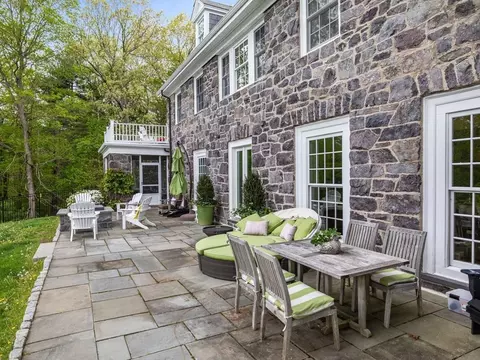 90 Burr Dr, Needham, MA 02492 photo 37