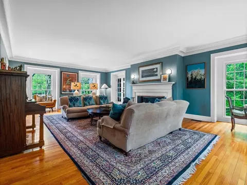 90 Burr Dr, Needham, MA 02492 photo 17