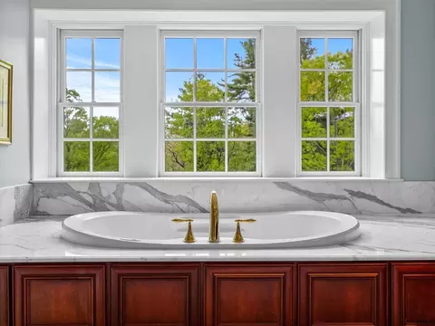 90 Burr Dr, Needham, MA 02492 photo 26
