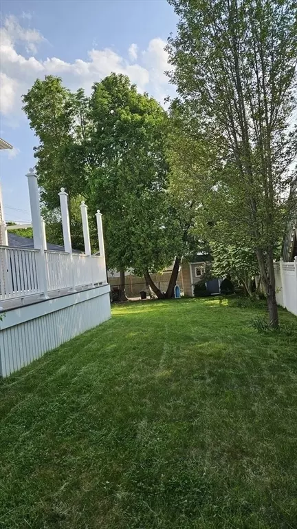 Exterior - 194 Washington St, Gloucester, MA 01930 photo 6 of 10