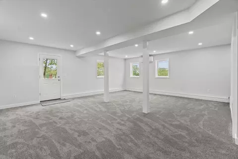 17 Upland Rd, Lynn, MA 01902 photo 27