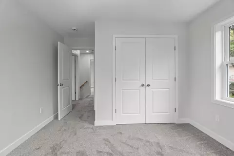 17 Upland Rd, Lynn, MA 01902 photo 22