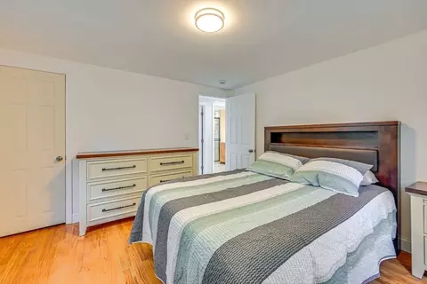 44 Georgetown St, Springfield, MA 01104 photo 14