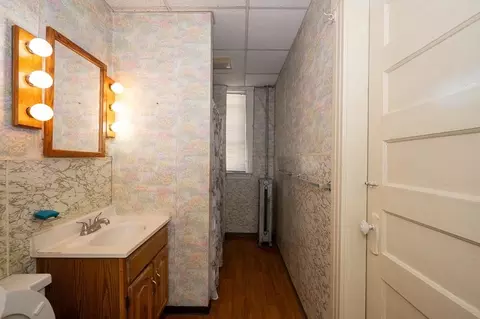 Entry Way - 9-11 Dover St, Worcester, MA 01609 photo 5 of 8