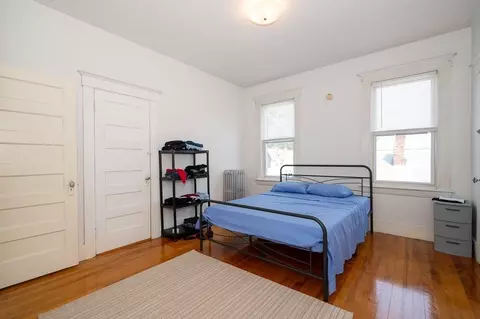 Bedroom - 9-11 Dover St, Worcester, MA 01609 photo 4 of 4