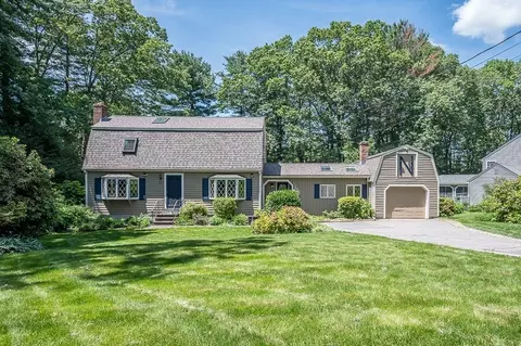 261 Central St, Framingham, MA 01701