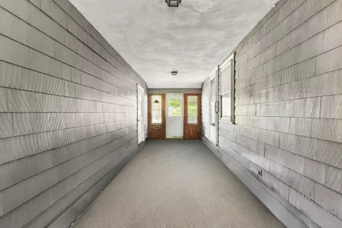 Entry Way - 258 Kendrick St, Needham, MA 02492 photo 3 of 3