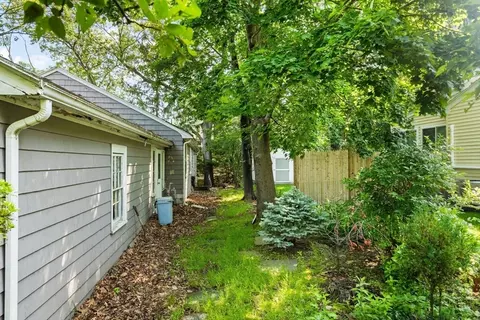 Exterior - 258 Kendrick St, Needham, MA 02492 photo 2 of 3