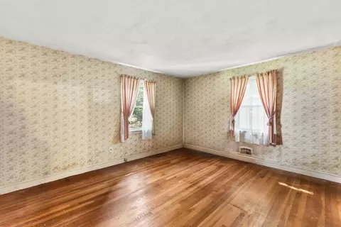 Bedroom - 258 Kendrick St, Needham, MA 02492 photo 4 of 6
