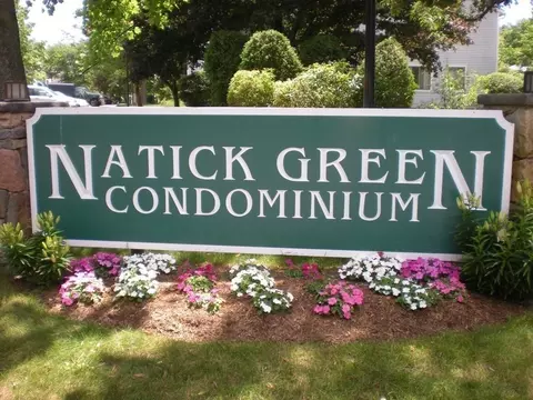 4 Post Oak Ln #15, Natick, MA 01760
