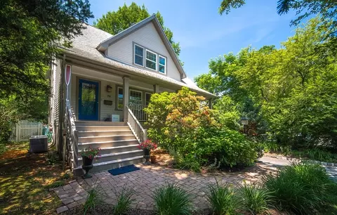 79 Henderson St, Needham, MA 02492 photo 2