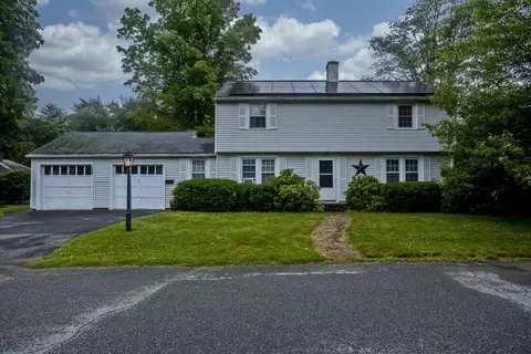 32 Locke Ave, Athol, MA 01331
