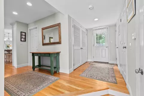 3 Heritage Ln, Canton, MA 02021 photo 3