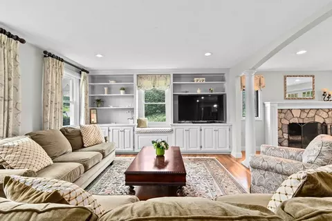 3 Heritage Ln, Canton, MA 02021 photo 8