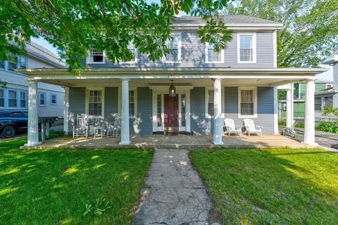 249 E Squantum St #2, Quincy, MA 02171