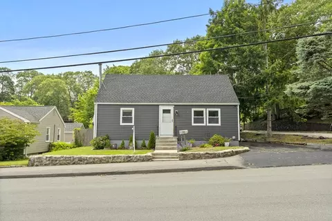 96 Hurd St, Lynn, MA 01905