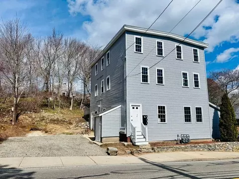 45 Cherry St, Plymouth, MA 02360
