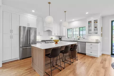 1473 Great Plain Ave, Needham, MA 02492 photo 4