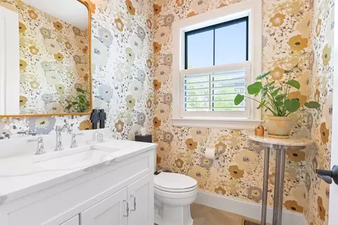 1473 Great Plain Ave, Needham, MA 02492 photo 15