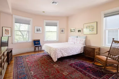 51 Naples, Brookline, MA 02446 photo 9