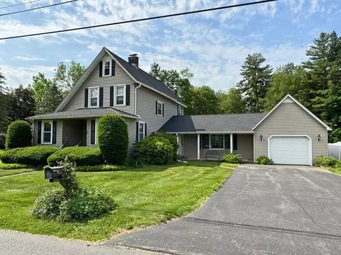 66 Oakland St, Greenfield, MA 01301