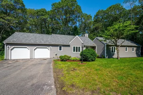 17 Indian Dawn #17, Wayland, MA 01778