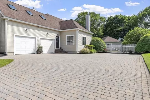 24 Anna Dr, Danvers, MA 01923 photo 37