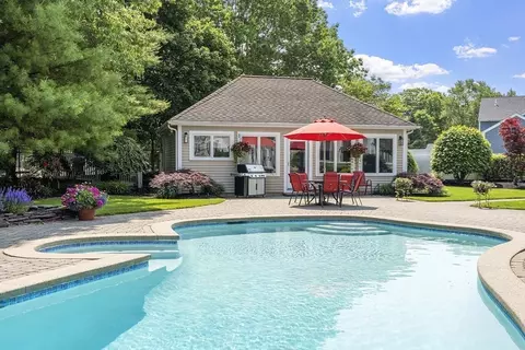 24 Anna Dr, Danvers, MA 01923 photo 32