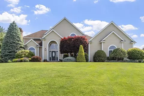 24 Anna Dr, Danvers, MA 01923 photo 35
