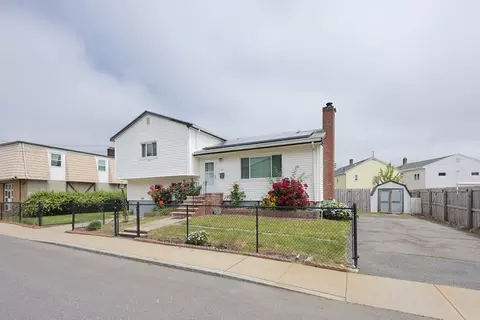 40 Atwood St, Revere, MA 02151
