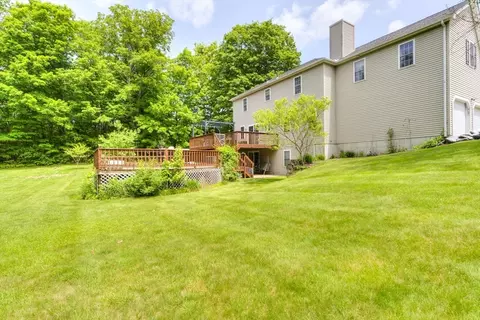 233 Munsing St, Ludlow, MA 01056 photo 38