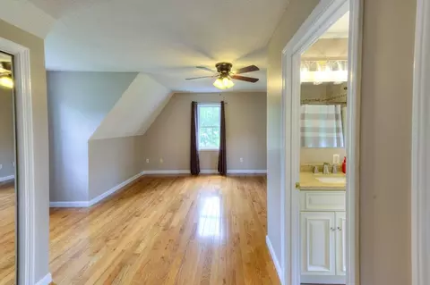 233 Munsing St, Ludlow, MA 01056 photo 28