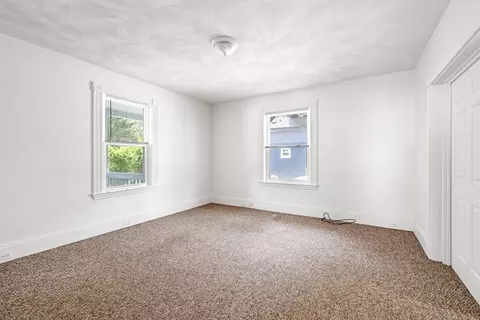 343 Cabot St, Beverly, MA 01915 photo 12