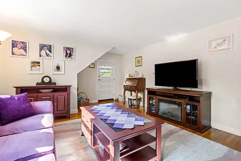 Living - 19 Maple St, Salisbury, MA 01952 photo 7 of 7
